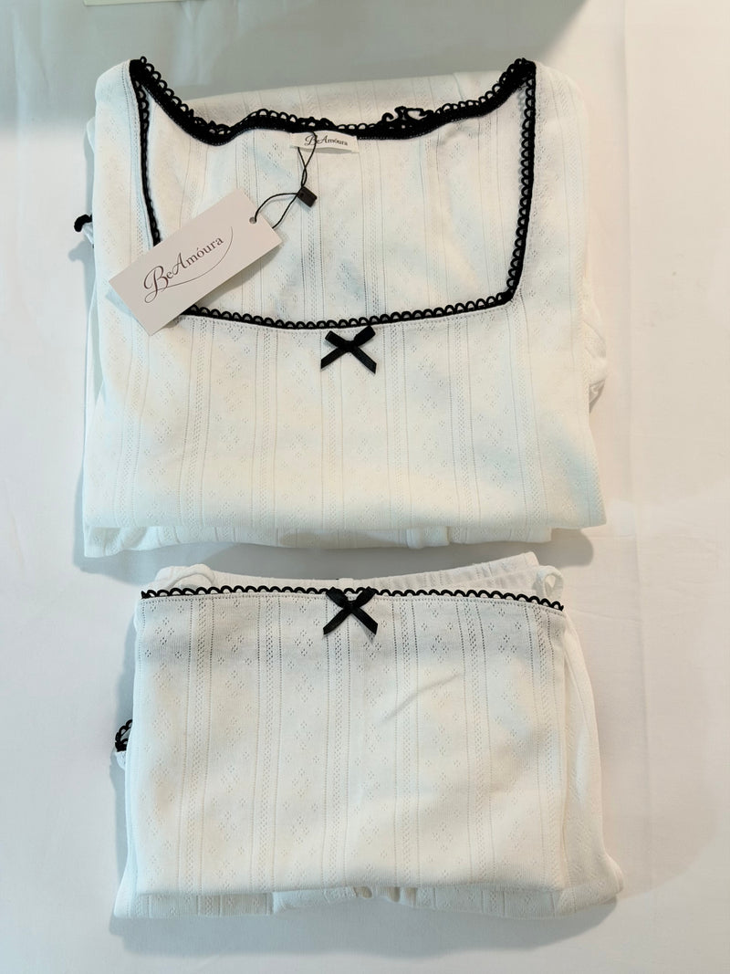 The Amélie Top